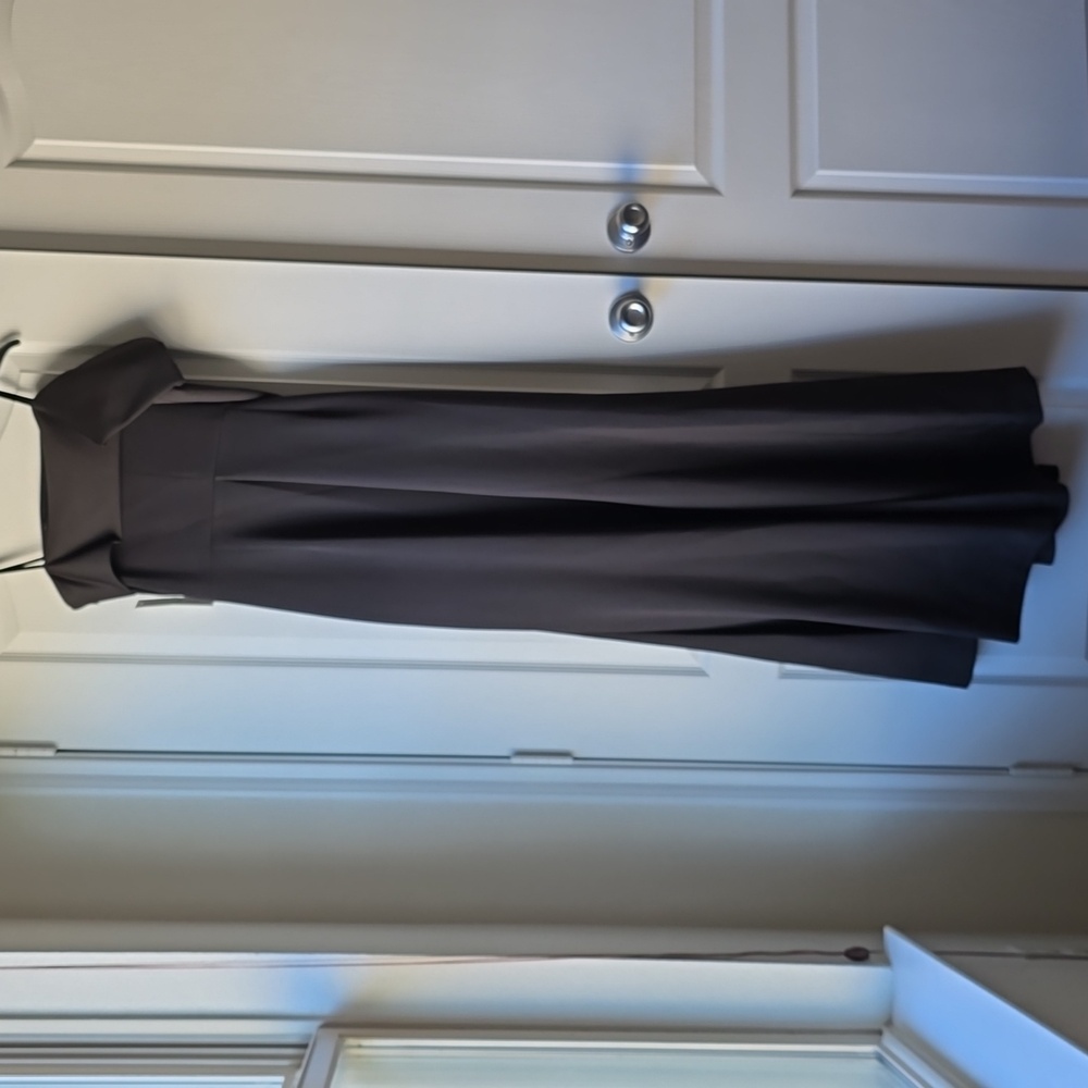 ELIZA J. - Women's Gown - Picture 12 of 12